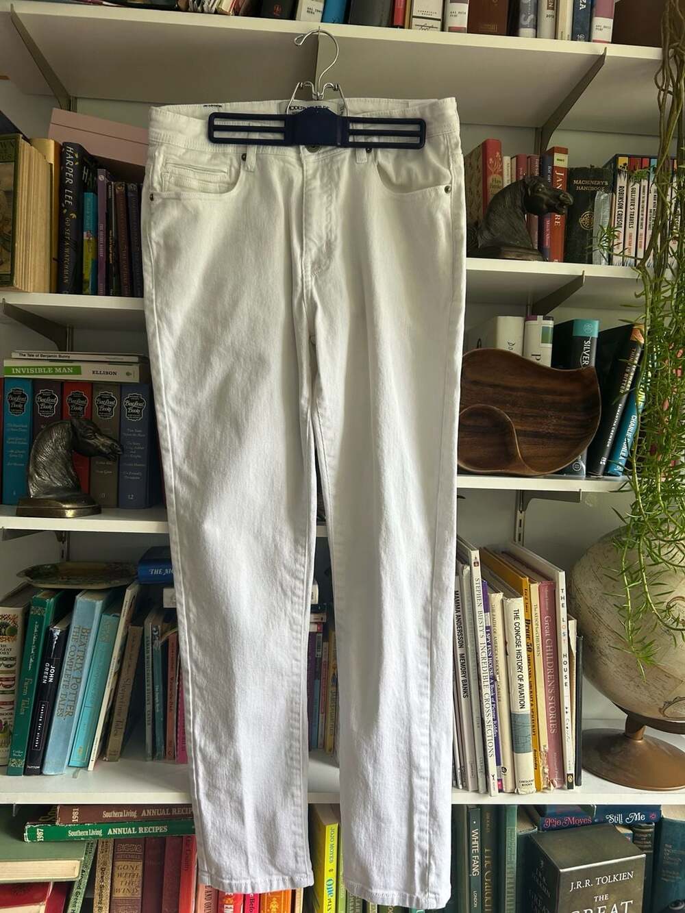 Modern Culture Performance Denim White Slim Straight Jeans Size 34x32